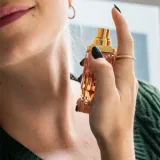 تصویر عطر و ادکلن زنانه