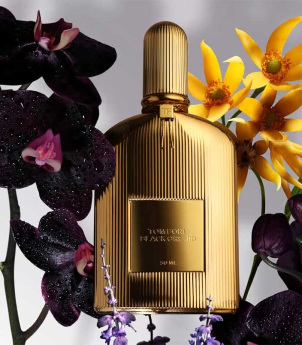 در مسیر بویایی عطر بلک ارکید پرفیوم تام فورد زنانه (Tom Ford Black Orchid)